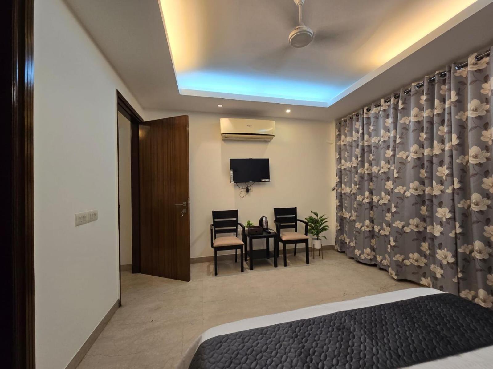 Two Green Park New Delhi Exterior photo