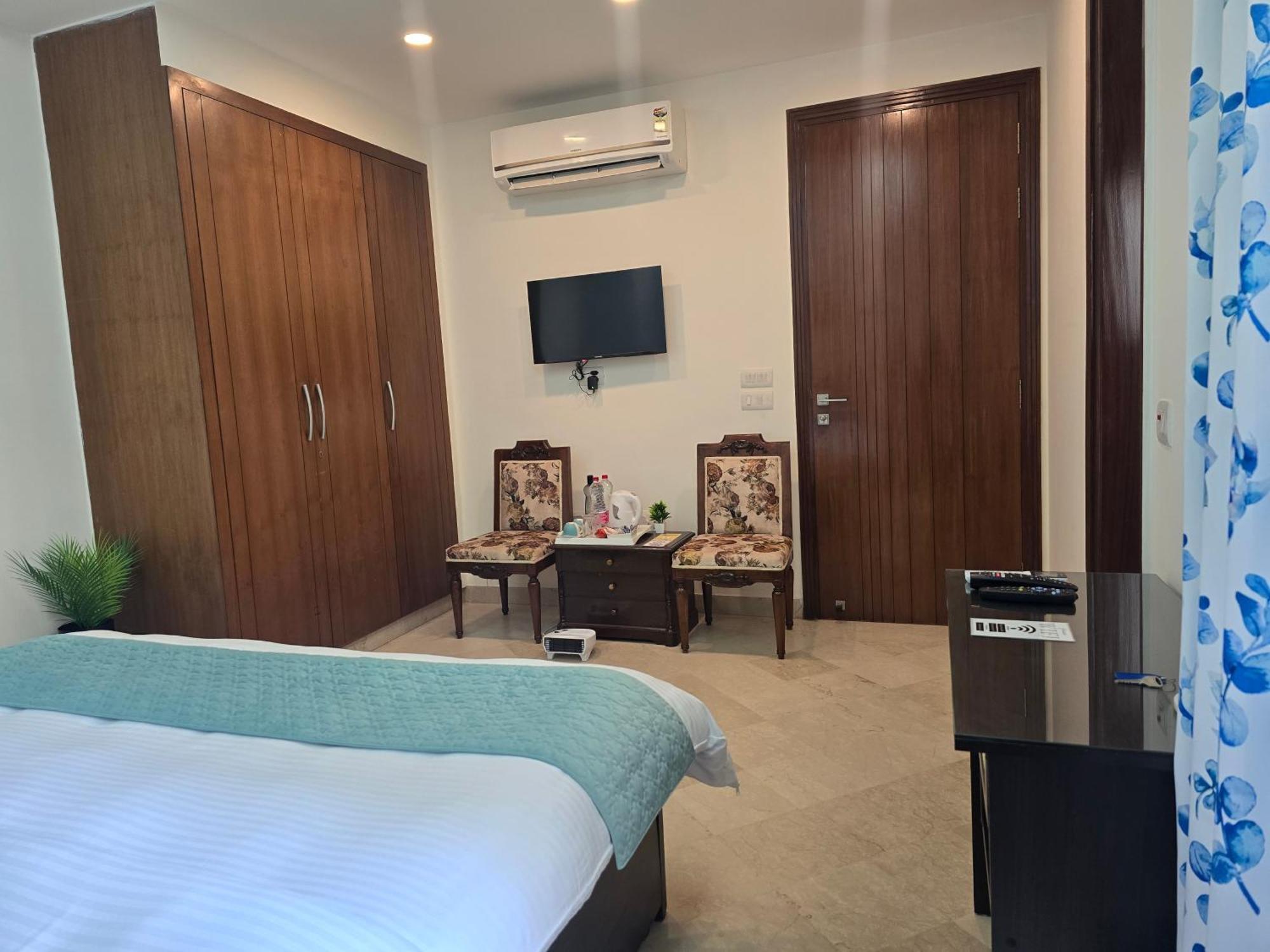 Two Green Park New Delhi Exterior photo